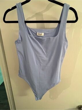Aritzia contour Square Neck body suit